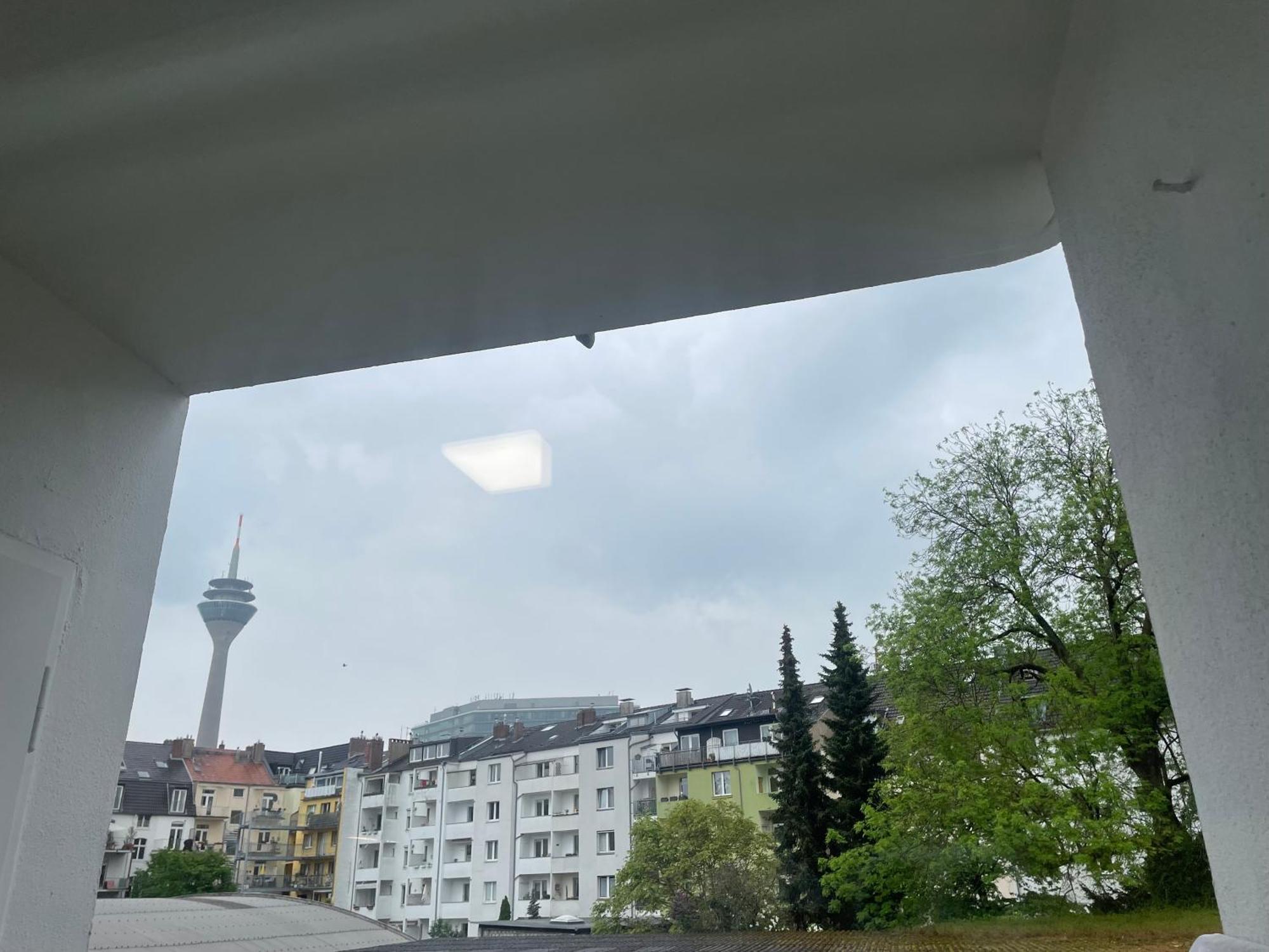 Cozy Apartment City Nightlife Düsseldorf Exterior foto